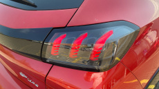 Peugeot 208 1.2 PureTech 100 GT Line 5dr EAT8 Petrol Hatchback
